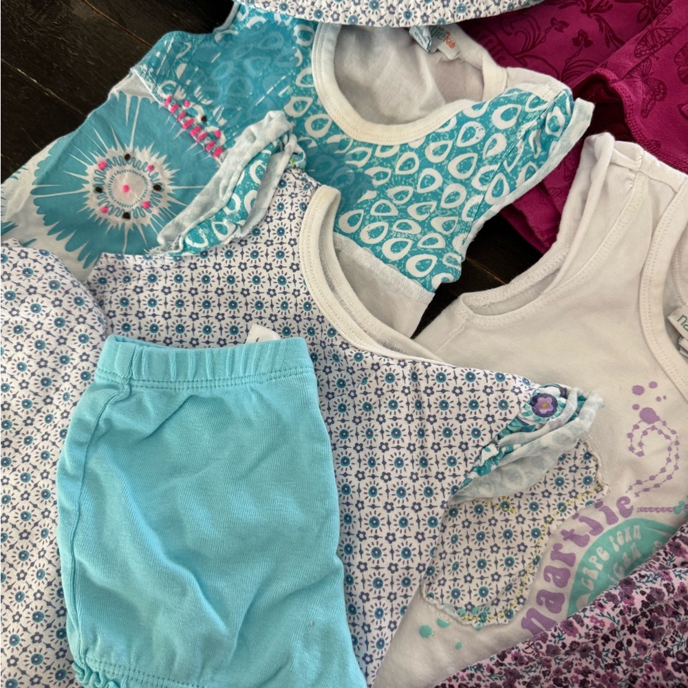 12 Mix and Matching Sets Girls' Naartjie Clothing Bundle - Picture 2 of 16